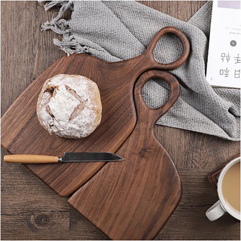 Baking In Kitchen - เขียงไม้แบล็ควอลนัทแท้ ถาดไม้ เขียงพิซซ่า อุปกรณ์ครัว อุปกรณ์อบขนมปัง ผลไม้